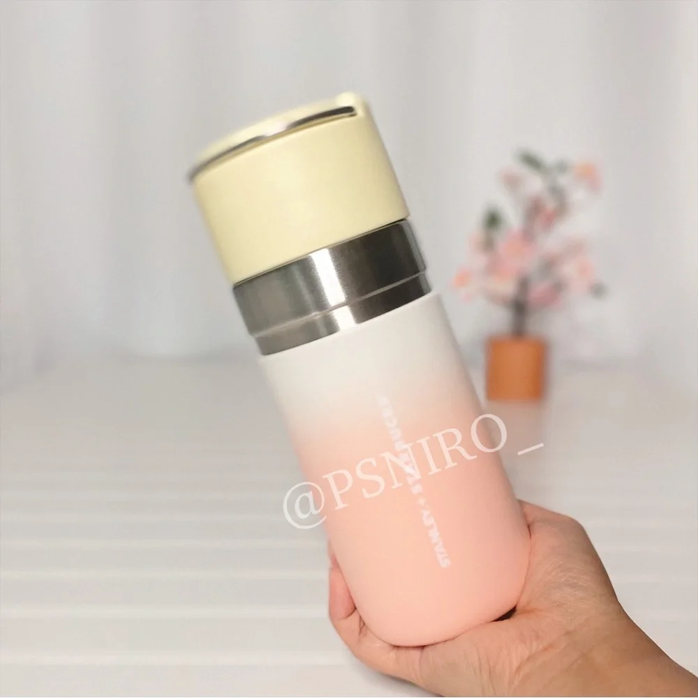 Starbucks x Stanley Korea Pink Gradient Vaccuum Thermos